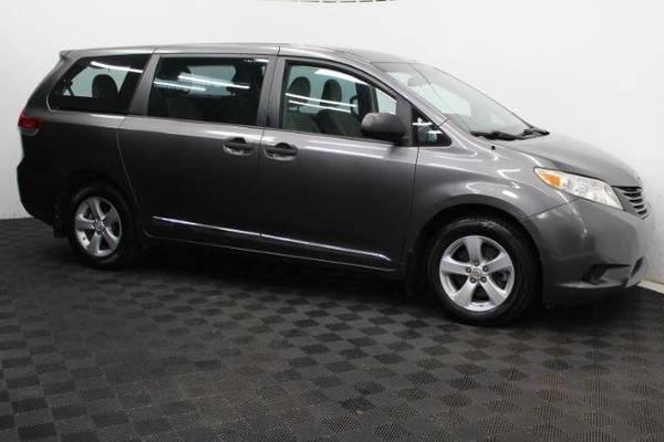 2011 Toyota Sienna LE - $12,811 (+ Precise Automotive Group)63616267140225122