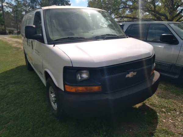 2012 chevrolet express 2500 1