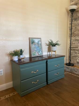 Nightstand 1