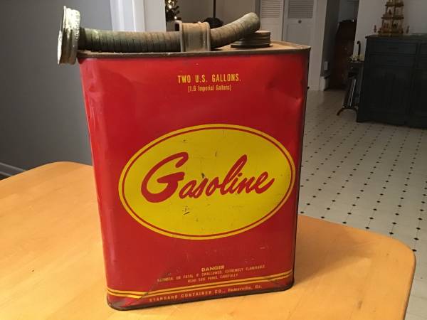 collector’s gas cans 1