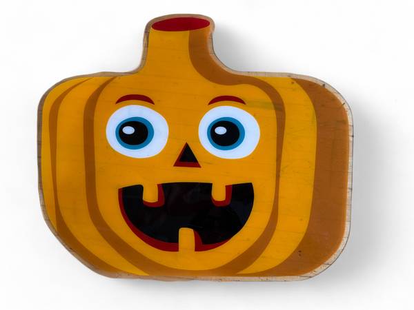 Fun Halloween Decor - Target Pumpkin place mat, plastic 1