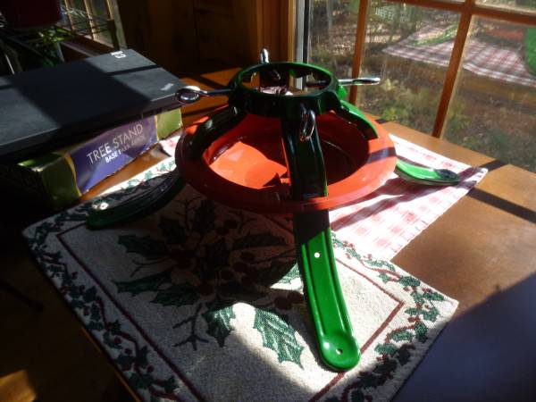 Christmas Tree Stands 1