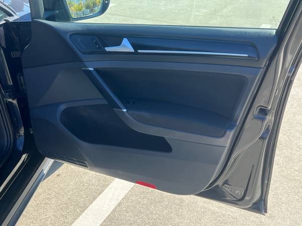 2015 VW GTI  S  (MK7) - $9,999 (berkeley)63470418278529124