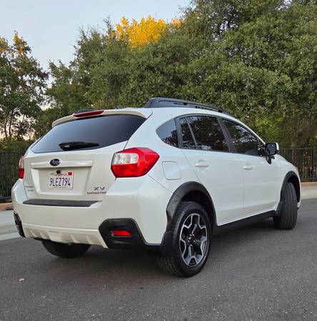 2014 Subaru XV Crosstrek -AWD- "Clean Title" Premium - $11,950 (Sacramento)63624217982339121