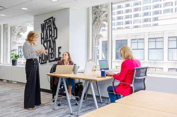$684 Private Offices with a Professional Address (Magnificent Mile, Chicago)63898473883266123