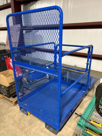 Forklift Man Basket 1