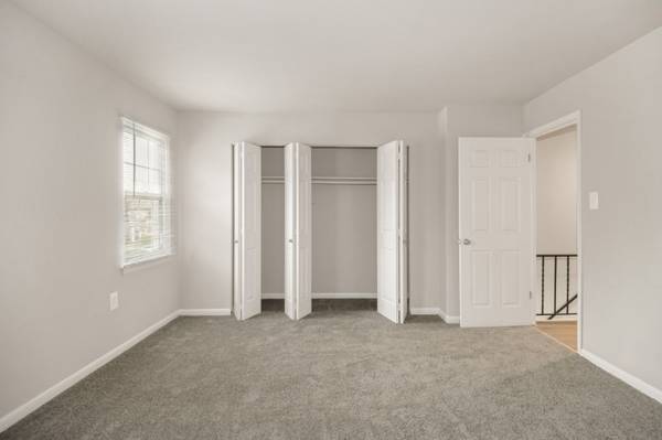 $1,410 / 1br - Laundry Facilities, Spacious Floor Plans, Cable Ready (6810 Lantern Hill Dr, Lochearn, MD)63694798916481122