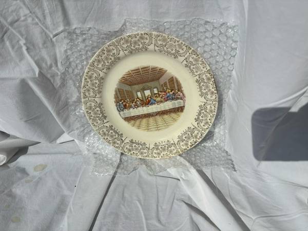 Last supper plate 9"  Nautilus 1