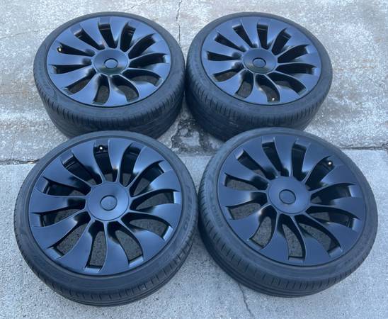 21” Tesla Model Y Uberturbine OEM Factory Wheels Rims Tires 21 inch 1