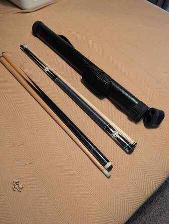 Pool cue package 1