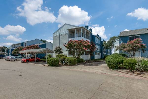$980 / 1hab - 700ft2 - Sundecks, 1/BD, Ubicado en Garland (2804 Belt Line Road, Garland, TX)63846410467585120