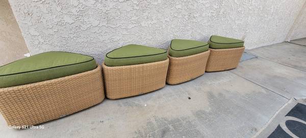 Gloster Table Stools/ Outdoor Furniture - $995 (Palm Desert)62926960976515121