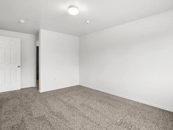 $2,195 / 3br - 1194ft2 - Your new home awaits at Progress Terrace! (Progress Ridge)63820824105857121