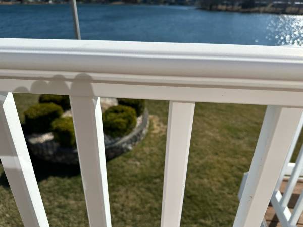 Fairway Composite Railing 1