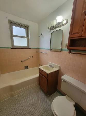 $1,500 / 2br - Beautiful 2-bedroom, 2-bathroom apartment (Miami, FL)64001845381633123