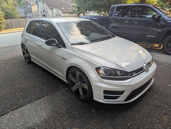 2016 VW Golf R Manual de 6 velocidades - $23,000 (North Bend)63470611569793122