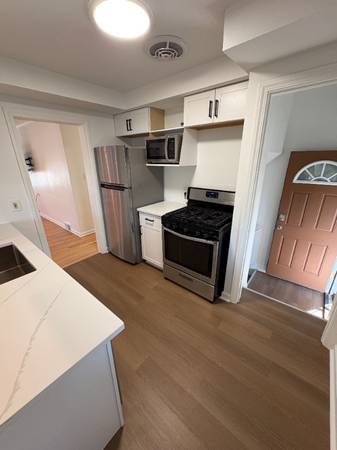 $1700.00 / 3br - 2288ft2 - Charming 3 Bed 1 Bath Home in Garfield Heights! $1400/mo63939132499458123