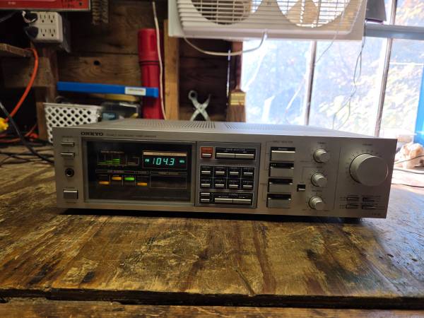 Onkyo TX-36 Stereo Receiver 1