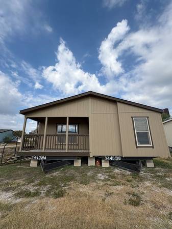 $1,700 / 4br - 3/4 Bedrooms ready to go!! bad credit? NO PROBLEM. (corpus christi)64036542240131120