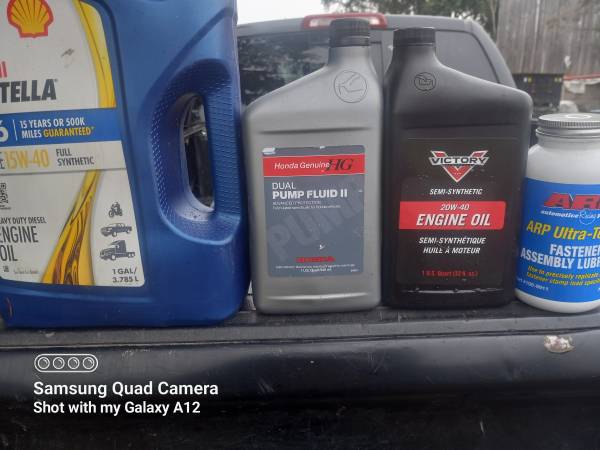 Engine oil 1