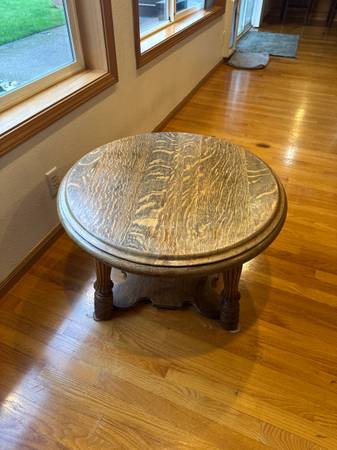 Solid Oak Coffee Table 1