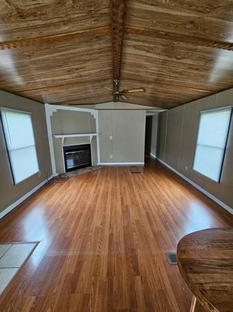 $650 / 2br - 2 Bedroom, 1 Bathroom mobile home (Blountville)63770823918595121