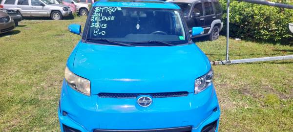 2011 Toyota Scion xb release series 8.0 1