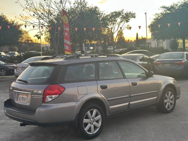 2008 Subaru Outback 2.5i Wagon AWD w Leather seats 4D - $6,500 (hayward / castro valley)63469635217283123