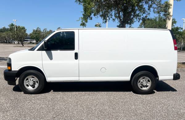 2018 Chevrolet Express 2500 Furgón de carga, 1 dueño - $6.600 (Largo)63443438403841121