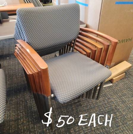 OFFICE GUEST CHAIRS FOR SALE ( SEE ALL PHOTOS & DESCRIPTION) 1