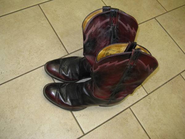 3 PAIR BLACK BOOTS - 1 MEN 10E?, 1 MEN SIZE 12EE, 1 WOMEN SIZE 6E 1