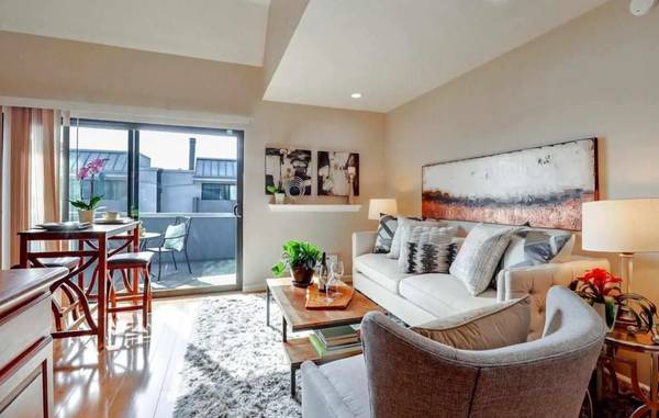 $2,199 / 1br - 476ft2 - 1BD just steps from Jack London Square in Oakland (oakland downtown)63851965964163120