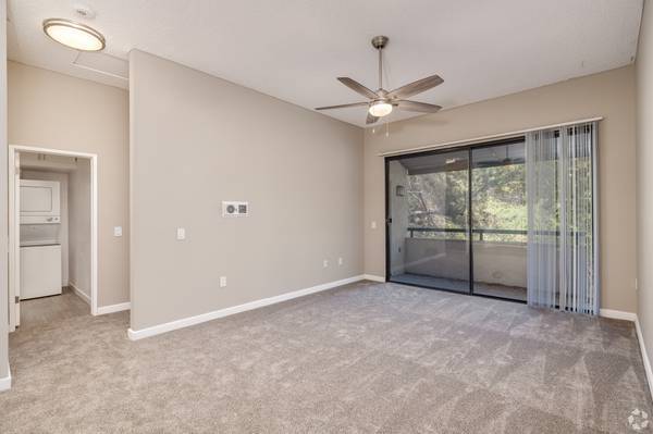 $2,795 / 2br - 🍁FALL SPECIALS!! FIRST MONTH FREE!🍁 (La Jolla/UTC/San Diego)63998603394818124