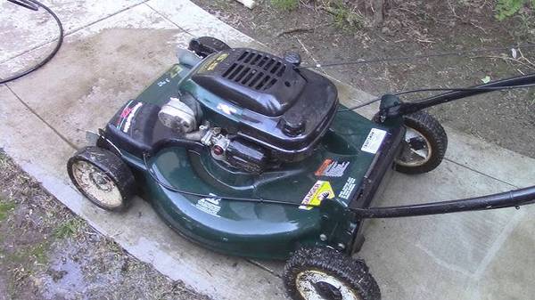 Craftsman 6.5hp Eager 1 Mower - runs blade sharpened last month 1