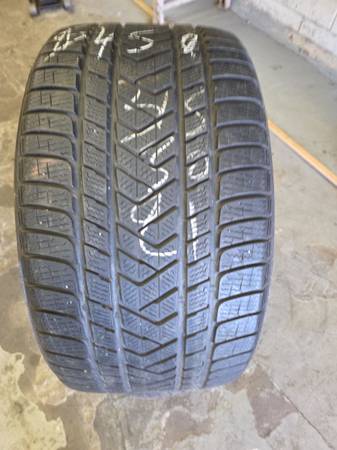 315-30-21 pirelli snow 1