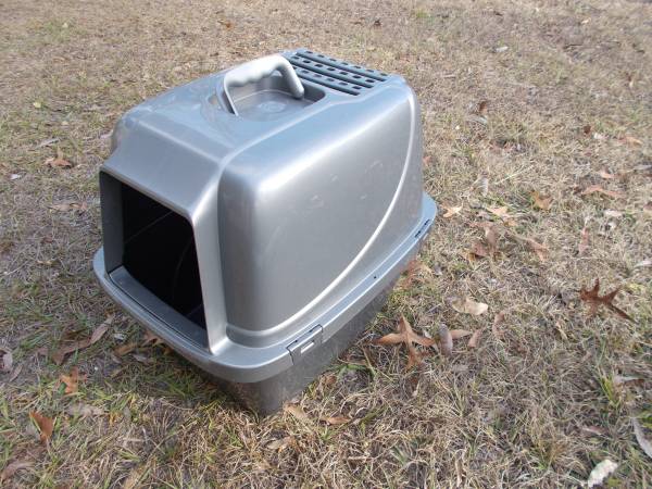 Cat  Litter Box 1