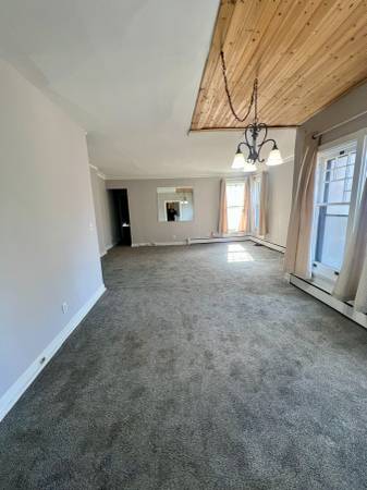 $1,500 / 2br - 1200ft2 - Gorgeous 2 Bed Apartment on Linwood Ave – All Utilities Included! (Delaware District)63925201839362120