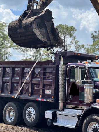 2022 Kenworth T800 Tri-Axle - Photo 9