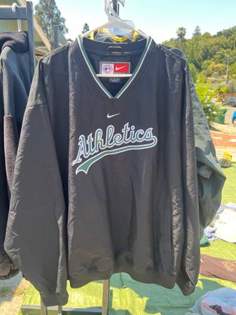 Oakland Athletics Pullover 1