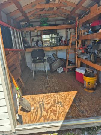 $39,000 / 2br - Two Bedroom, One Bath, Mobile Home with Florida Room and Laundry Room (Frostproof)64149647369218123