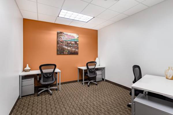 Touchdown → WORK → take-off | coworking desks 1