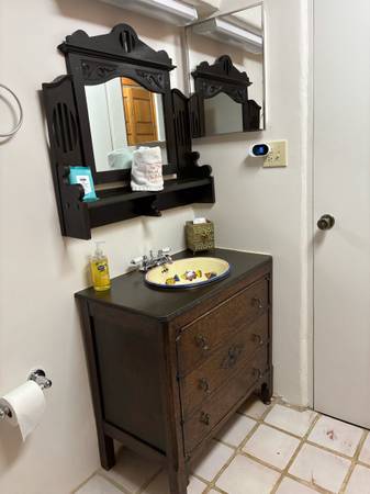 $1,500 / 1br - Furnished, one bedroom, downstairs duplex apartment (Santa Fe)63806118586883122