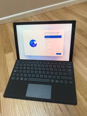 Microsoft Surface Pro 7+ Plus Surface Keyboard & Pen (16GB RAM, 4GLTE) 1