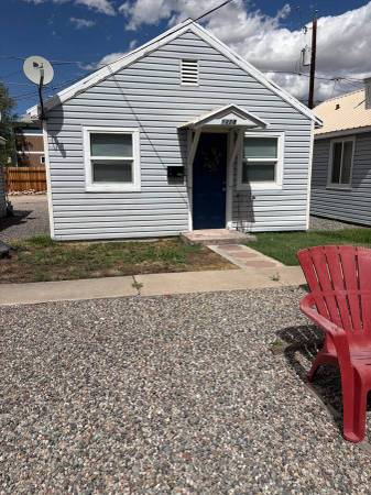 Tiny Cottage - 400 square feet 1