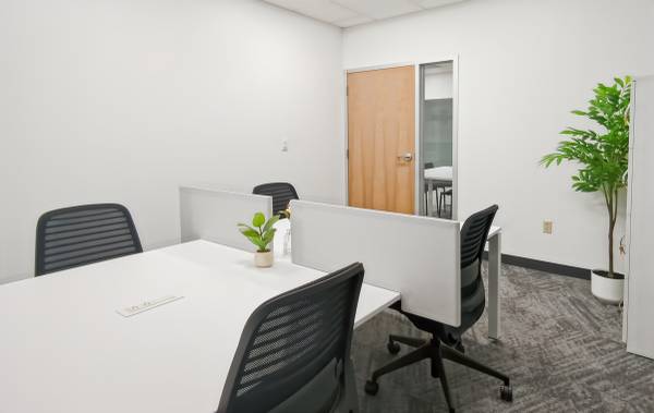 $99 🌸 Coworking Desk 🏢 30% OFF Your Ideal Workspace (Bellevue)63681713933697120