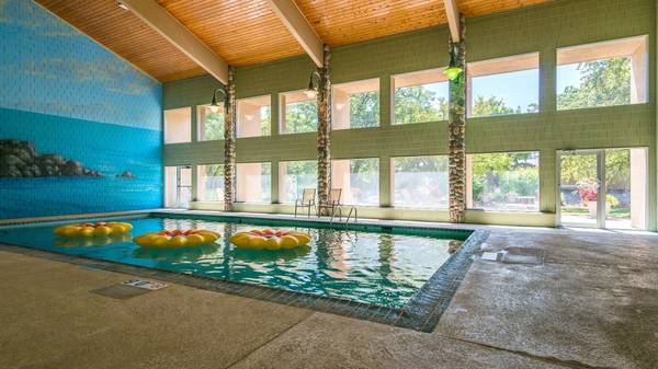 $1,299 / 1br - 776ft2 - 1/bd 1/ba, Conference/Meeting room, Walk to Bus Line (St Paul)63868703384833122