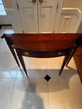Harden Cherry Console / Foyer Table 1