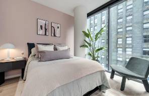$3,900 / 2br - Sexy 2 Bedroom 2 Bath in the Downtown Loop - Walkers Paradise! (The Loop)63781678285699123