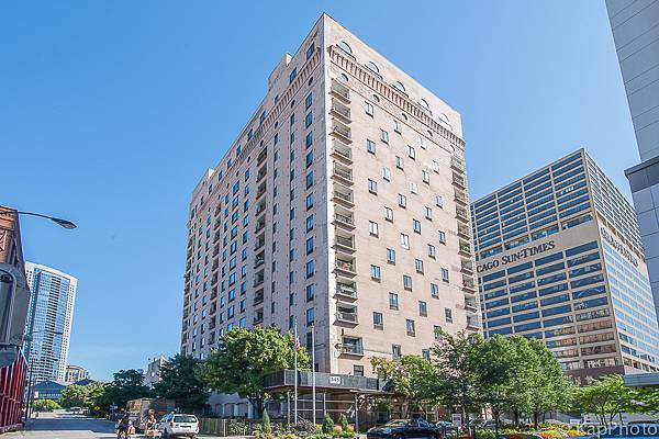 $365,000 / 1br - 1100ft2 - 345 N Canal St #404 (Near West Side)63918293677315120