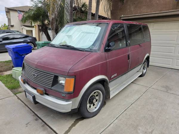 1988 - 1989 Astro van 1